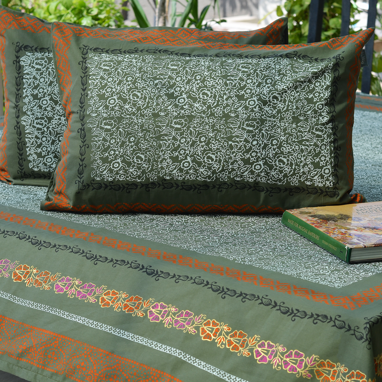 Heena - Hand Block Printed Bed Set