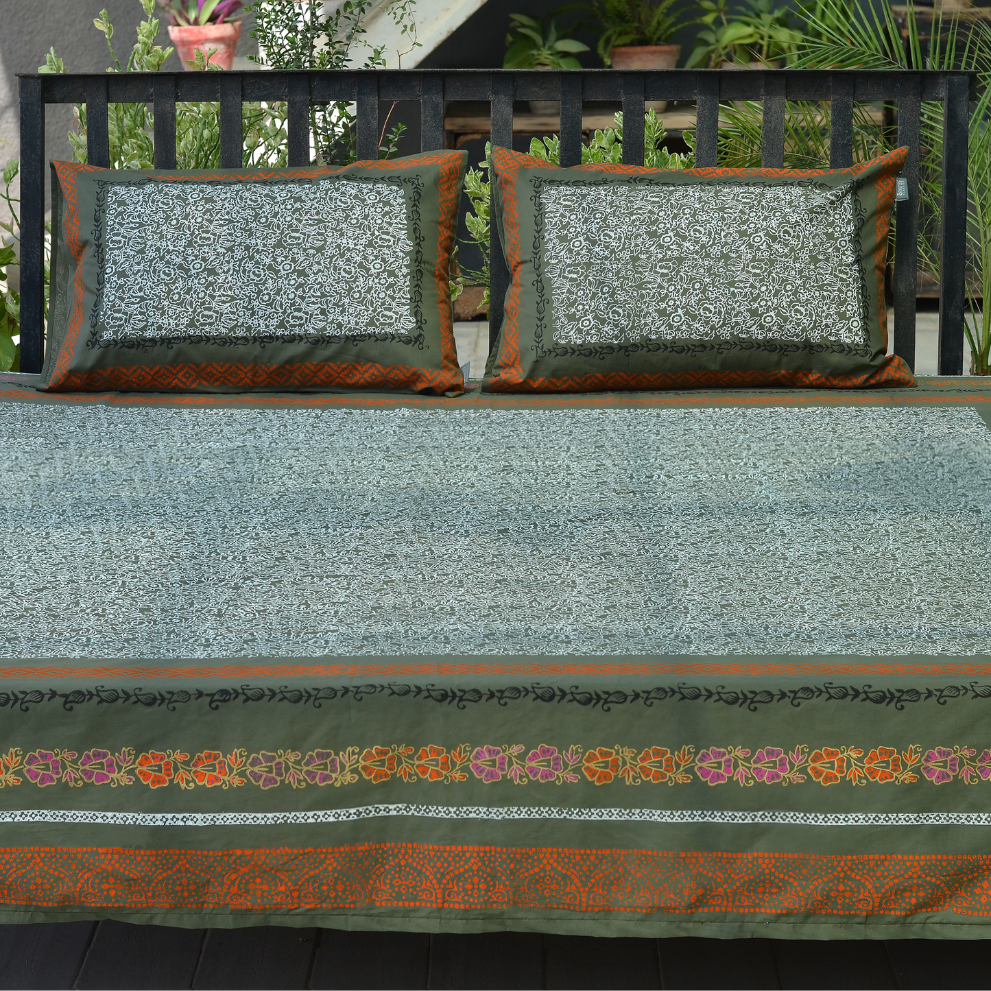 Heena - Hand Block Printed Bed Set