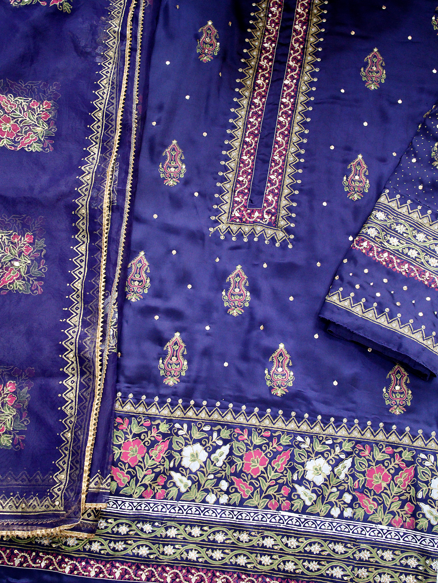 Blue and multi Charmeuse Silk Set