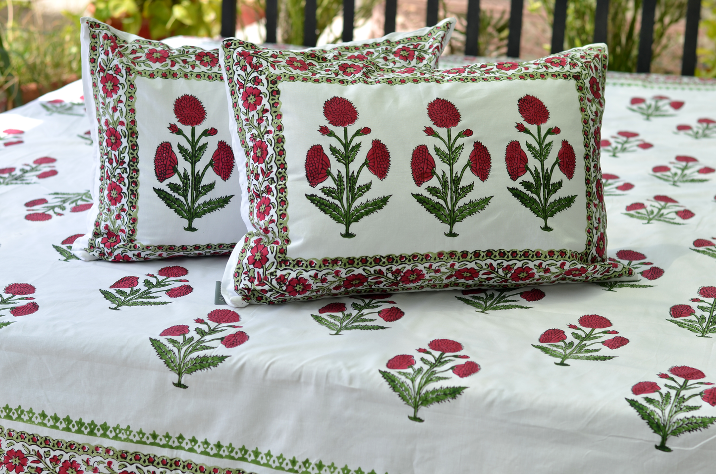 Nigaar - Hand Block Printed Bed Set