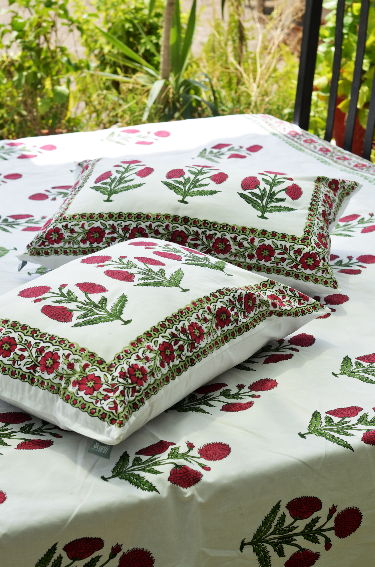 Nigaar - Hand Block Printed Bed Set