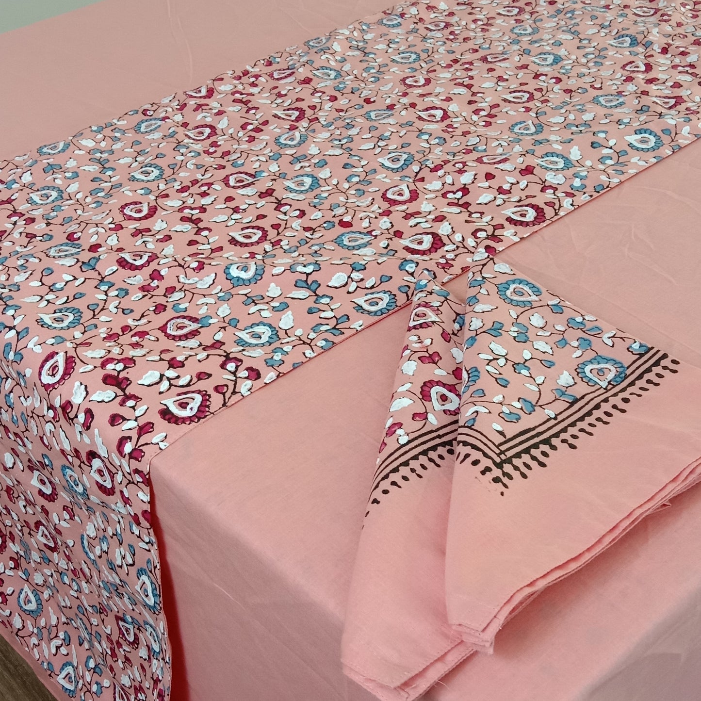 Primrose - Table Runner