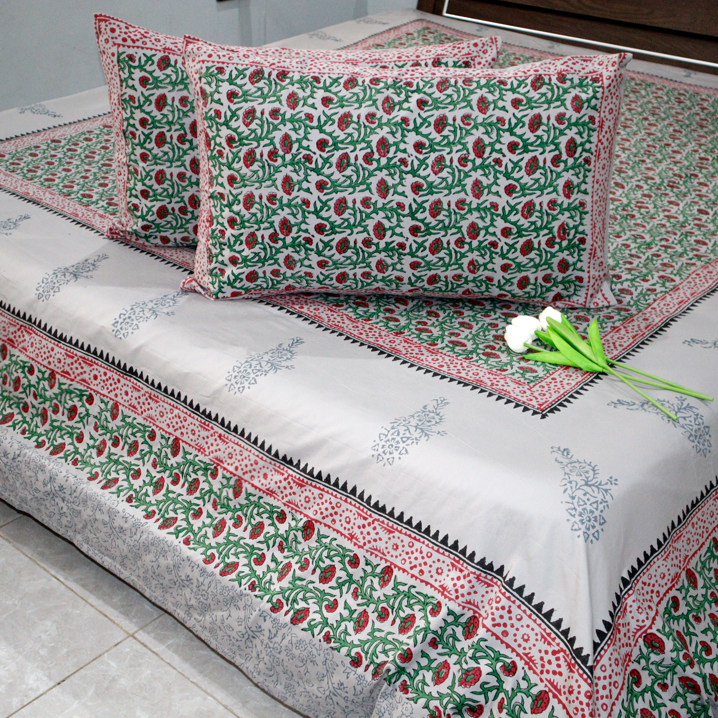 Canterbury- Hand Block Printed Bed Set