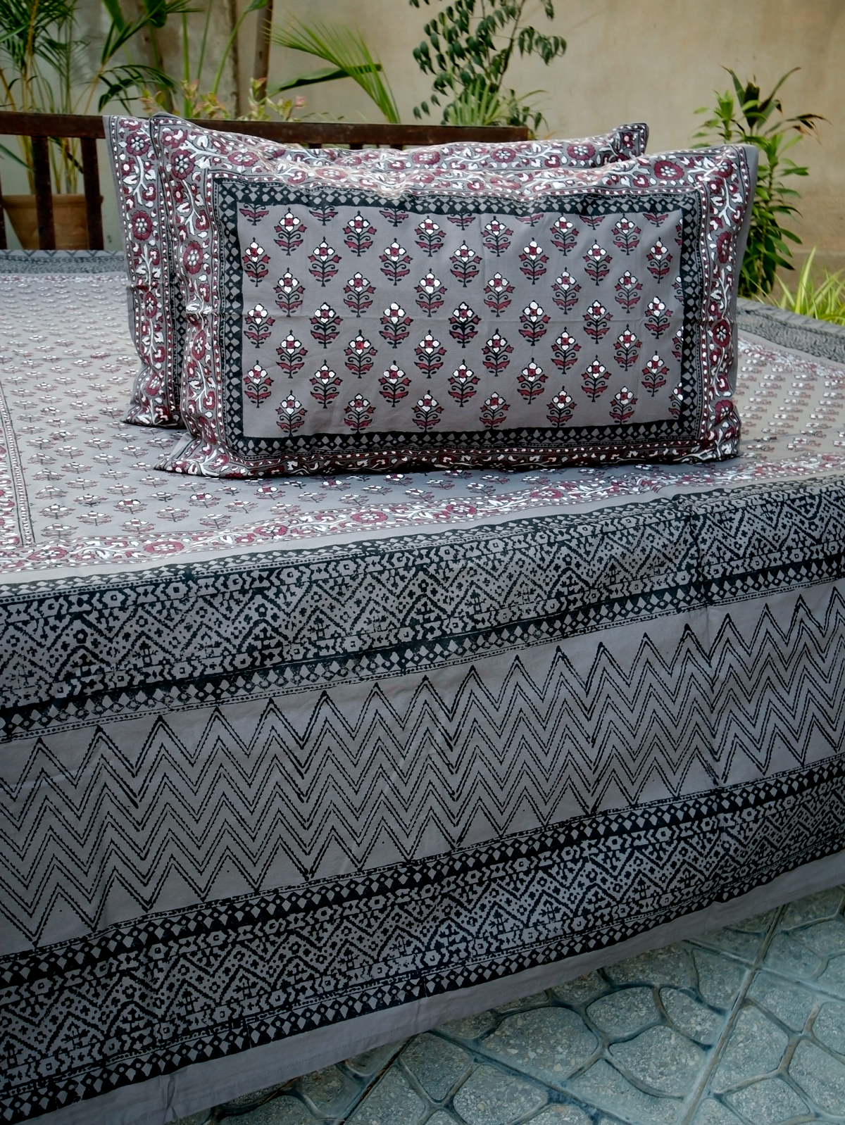 Potpourri - Hand Block Printed Bed Set
