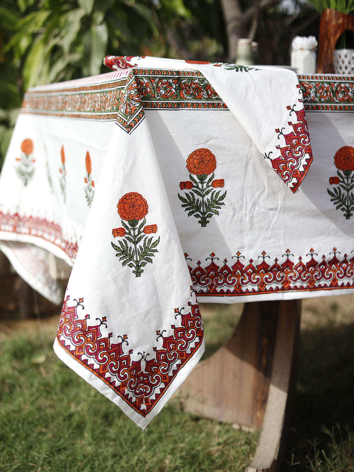 Ivory Orchard Tablecloth